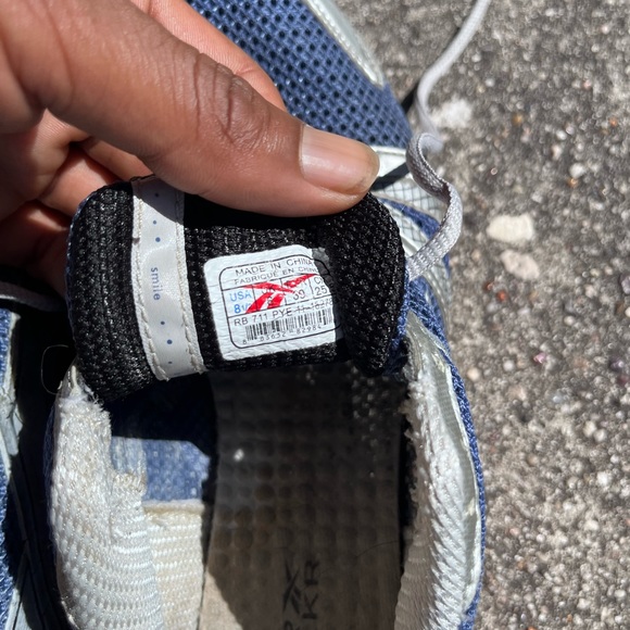 Vintage Reeboks 🎱 - Picture 7 of 16